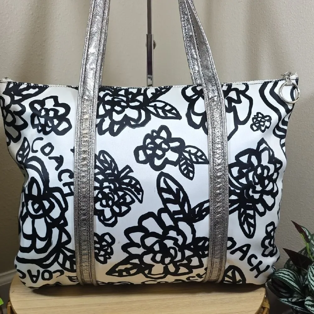 Coach Poppy Glam Tote With Matching Zip-Around Wallet - Picture 5 of 15